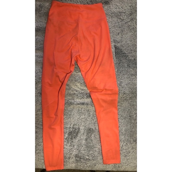 Gymshark Dreamy Peach Coral Leggings - Picture 7 of 7